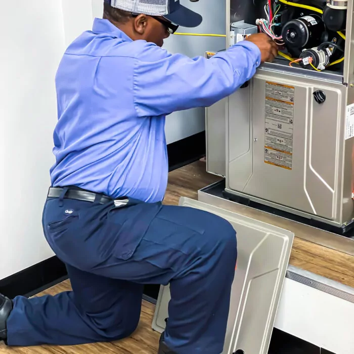 HVAC tech